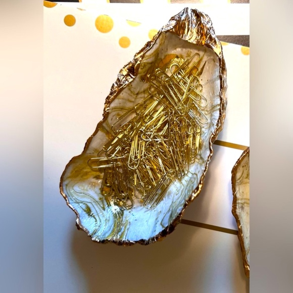 Jumbo Oyster Shell Trinket Dish Office Desk Accessory Boss Lady Embellished